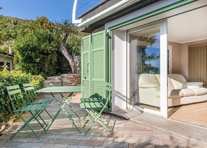Golfo Dei Poeti! Tellaro Holiday Home