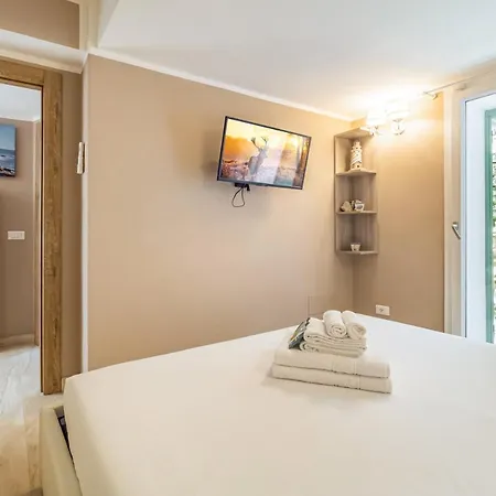 Golfo Dei Poeti! Tellaro Holiday Home Buitenkant foto